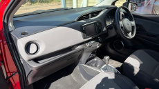 Toyota Yaris 1.5 Hybrid Icon 5dr CVT Hybrid Hatchback